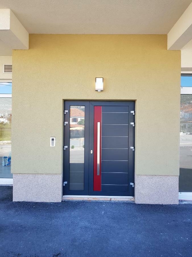 Apartmani Marella Donji Seget Exterior photo