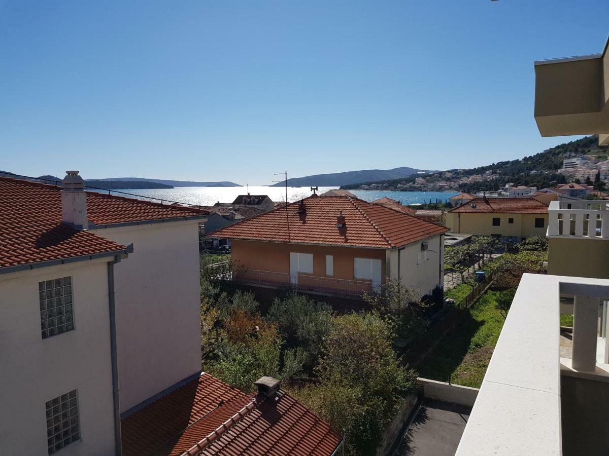 Apartmani Marella Donji Seget Exterior photo