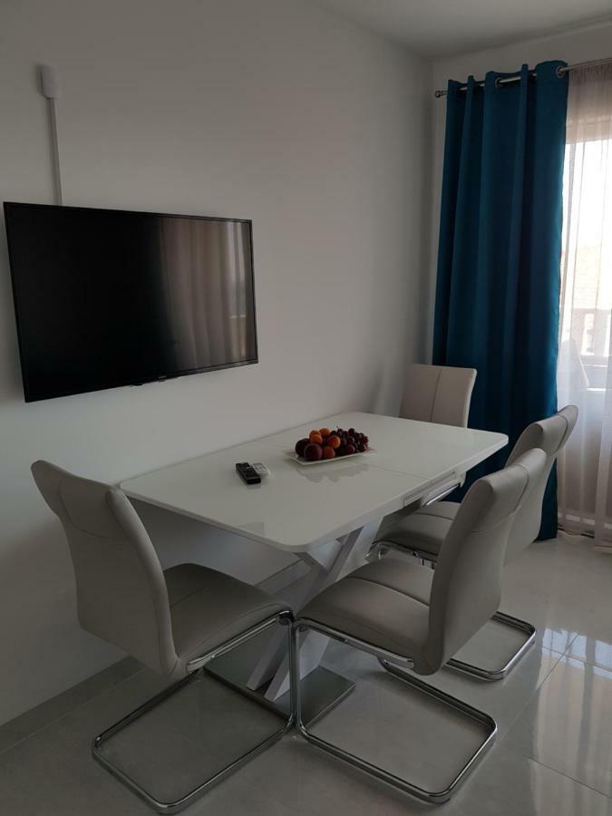 Apartmani Marella Donji Seget Exterior photo