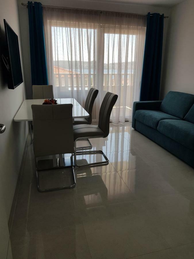 Apartmani Marella Donji Seget Exterior photo